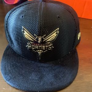 New Era Charlotte Hornets Gold Edition Fitted Hat